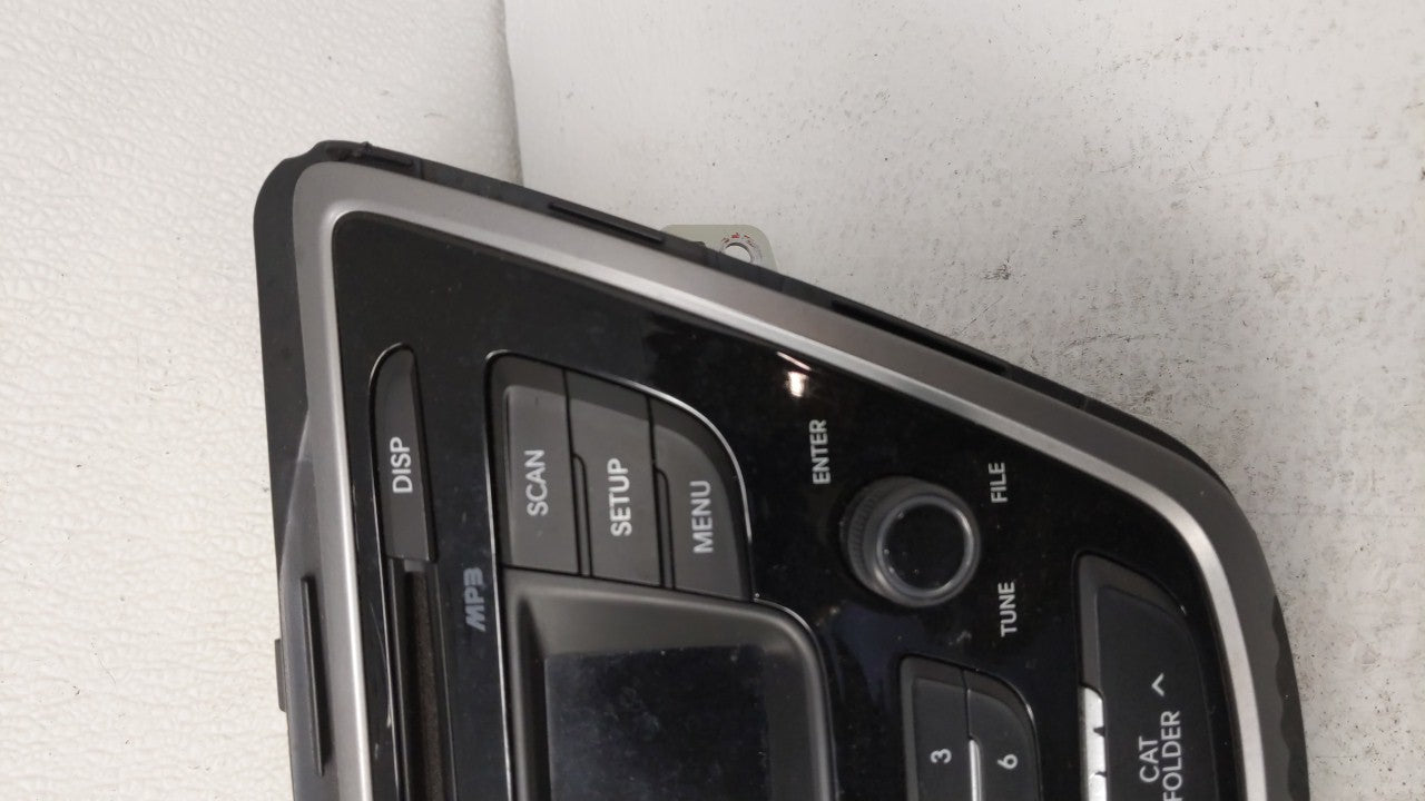 2014-2016 Hyundai Elantra Am Fm Cd Player Radio Receiver - Oemusedautoparts1.com
