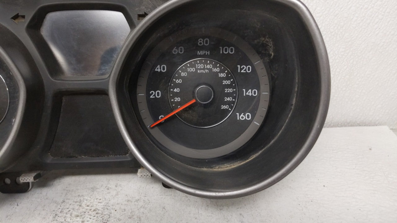 2014-2016 Hyundai Elantra Instrument Cluster Speedometer Gauges P/N:94004-3Y010 Fits Fits 2014 2015 2016 OEM Used Auto Parts
