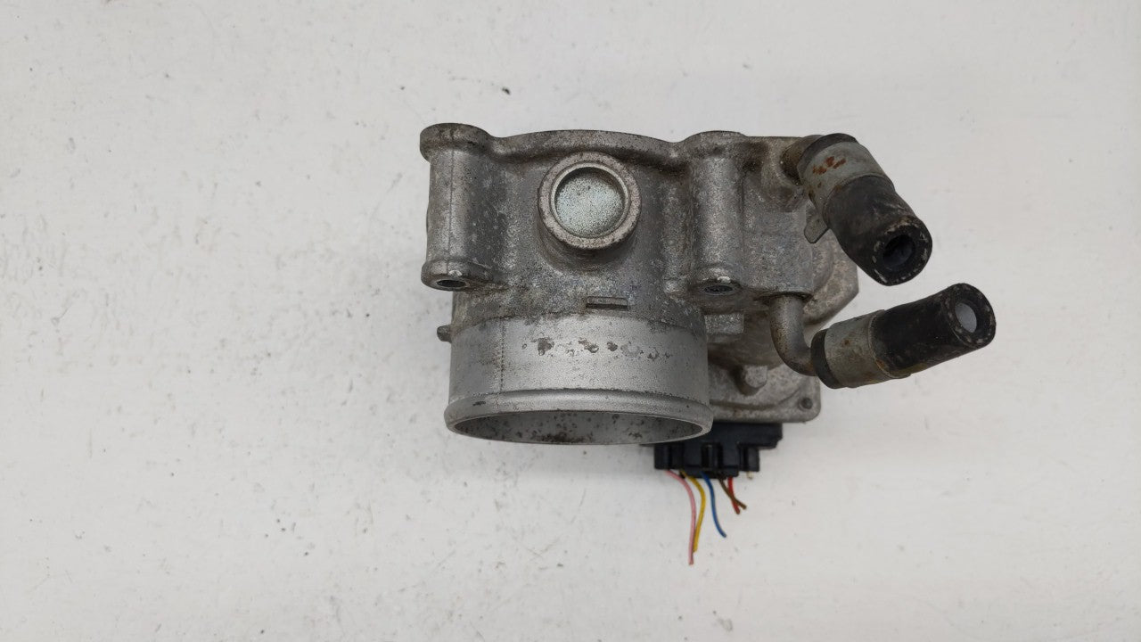 2011-2018 Hyundai Elantra Throttle Body P/N:35100-2E000 Fits Fits 2011 2012 2013 2014 2015 2016 2017 2018 2019 OEM Used Auto