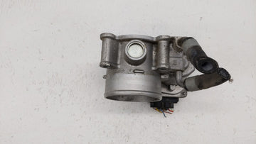 2011-2018 Hyundai Elantra Throttle Body P/N:35100-2E000 Fits Fits 2011 2012 2013 2014 2015 2016 2017 2018 2019 OEM Used Auto Parts