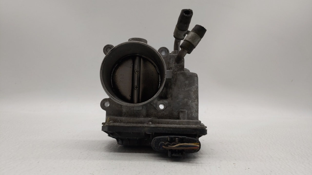 2011-2018 Hyundai Elantra Throttle Body P/N:35100-2E000 Fits Fits 2011 2012 2013 2014 2015 2016 2017 2018 2019 OEM Used Auto