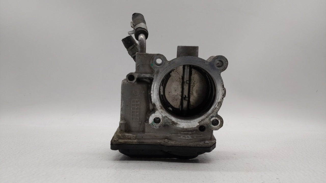 2011-2018 Hyundai Elantra Throttle Body P/N:35100-2E000 Fits Fits 2011 2012 2013 2014 2015 2016 2017 2018 2019 OEM Used Auto