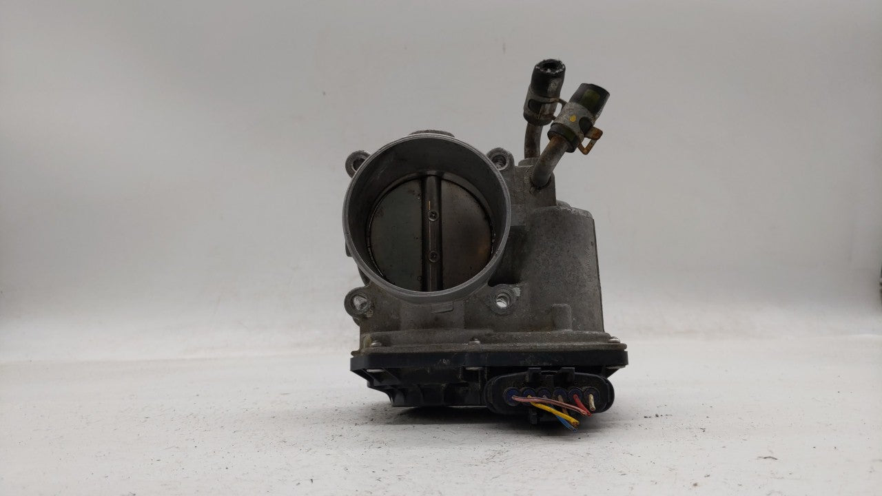 2011-2018 Hyundai Elantra Throttle Body P/N:35100-2E000 Fits Fits 2011 2012 2013 2014 2015 2016 2017 2018 2019 OEM Used Auto