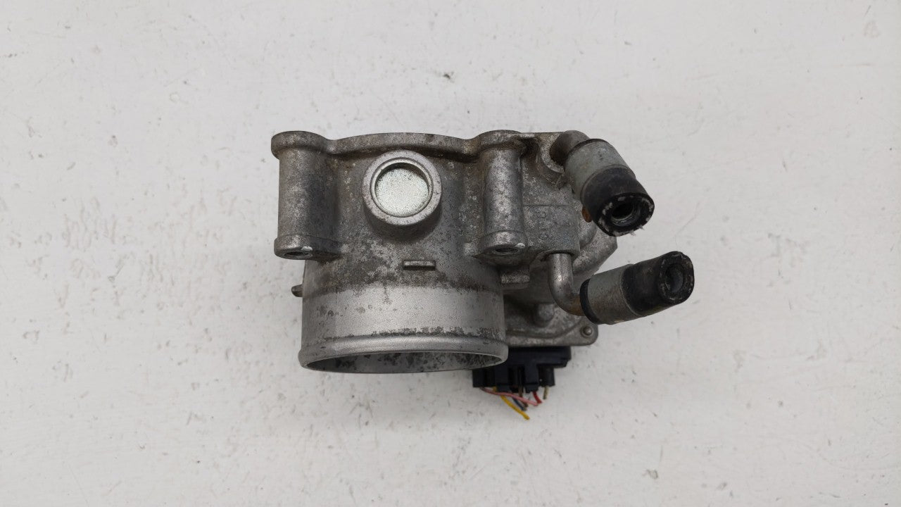 2011-2018 Hyundai Elantra Throttle Body P/N:35100-2E000 Fits Fits 2011 2012 2013 2014 2015 2016 2017 2018 2019 OEM Used Auto