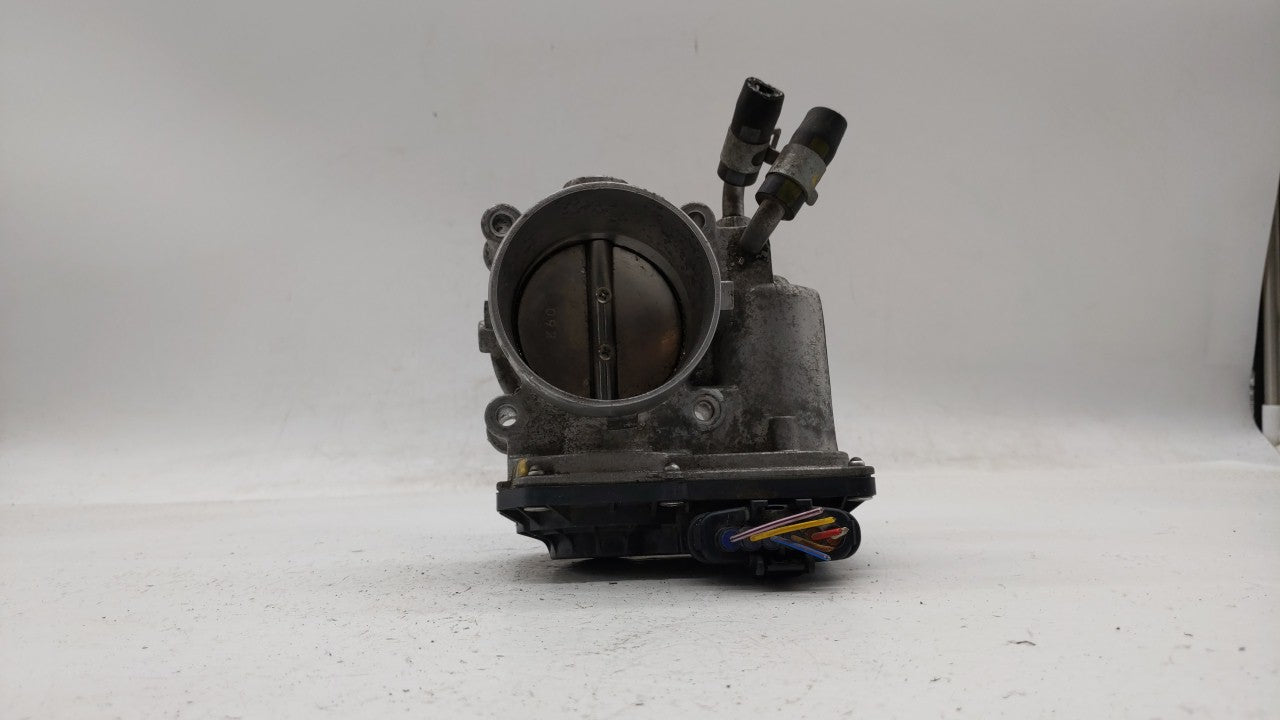 2011-2018 Hyundai Elantra Throttle Body P/N:35100-2E000 Fits Fits 2011 2012 2013 2014 2015 2016 2017 2018 2019 OEM Used Auto