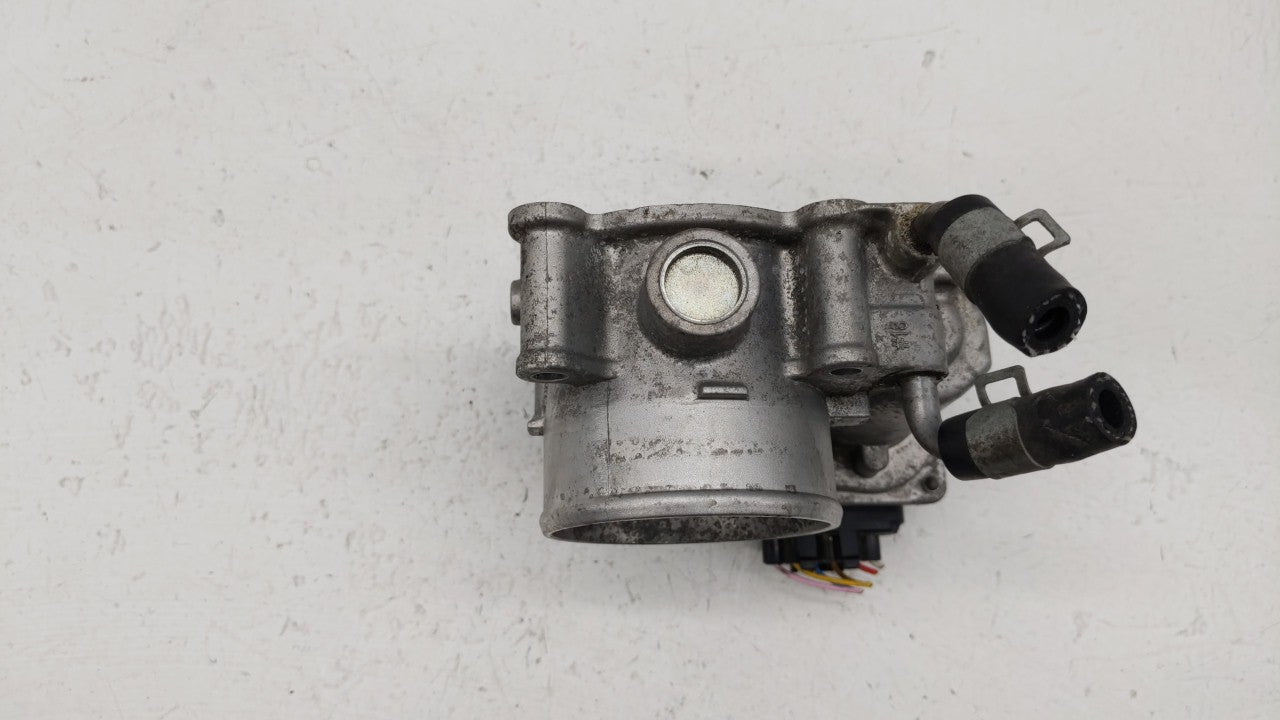 2011-2018 Hyundai Elantra Throttle Body P/N:35100-2E000 Fits Fits 2011 2012 2013 2014 2015 2016 2017 2018 2019 OEM Used Auto