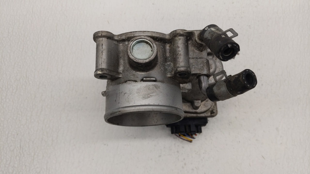 2011-2018 Hyundai Elantra Throttle Body P/N:35100-2E000 Fits Fits 2011 2012 2013 2014 2015 2016 2017 2018 2019 OEM Used Auto