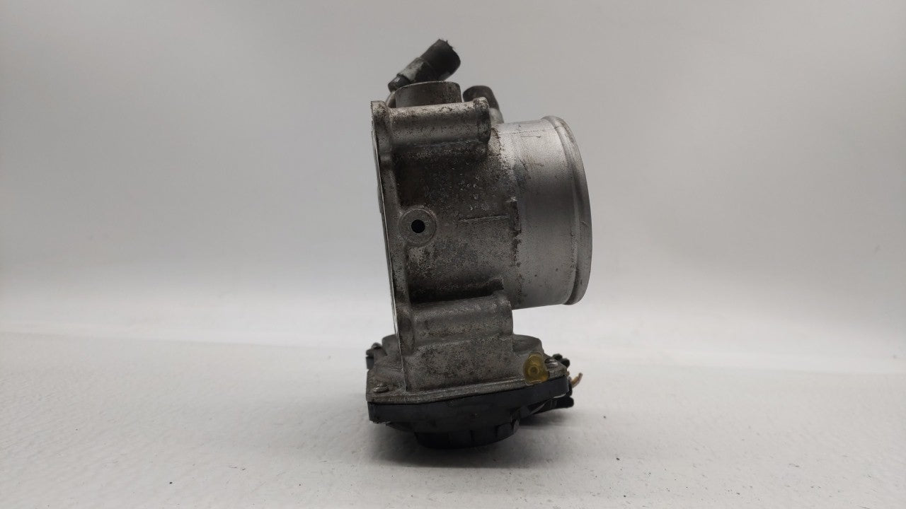 2011-2018 Hyundai Elantra Throttle Body P/N:35100-2E000 Fits Fits 2011 2012 2013 2014 2015 2016 2017 2018 2019 OEM Used Auto