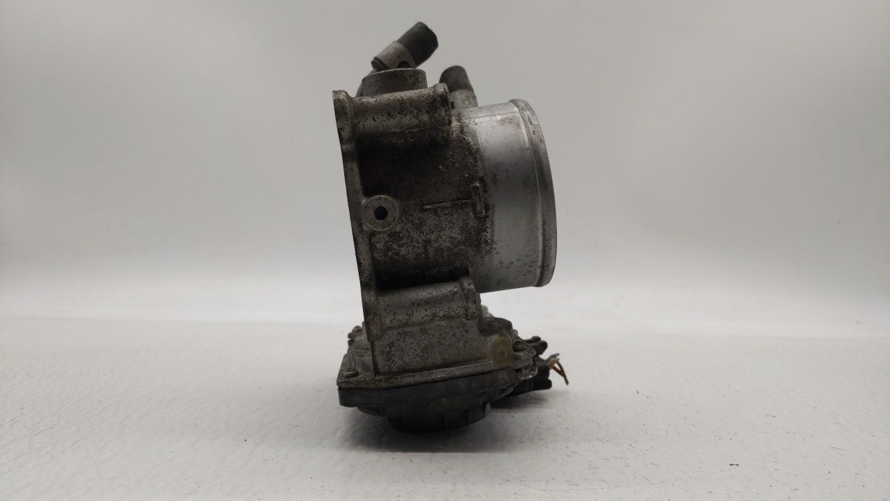 2011-2018 Hyundai Elantra Throttle Body P/N:35100-2E000 Fits Fits 2011 2012 2013 2014 2015 2016 2017 2018 2019 OEM Used Auto