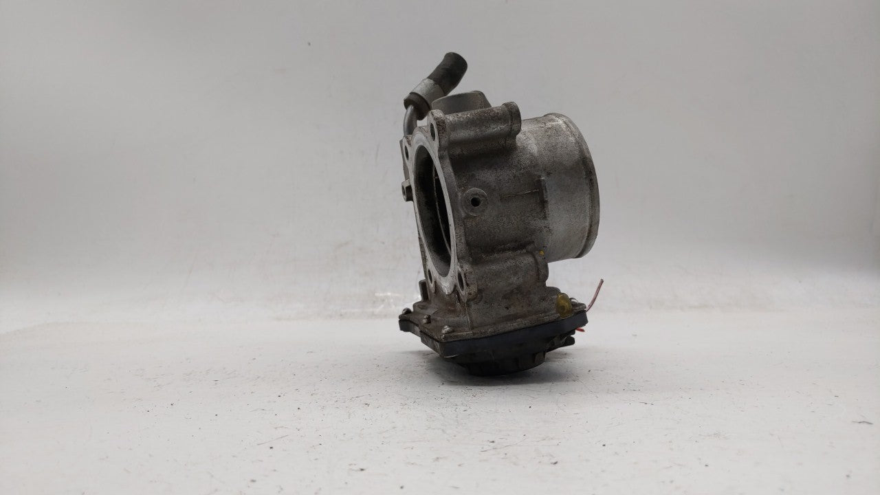 2011-2018 Hyundai Elantra Throttle Body P/N:35100-2E000 Fits Fits 2011 2012 2013 2014 2015 2016 2017 2018 2019 OEM Used Auto