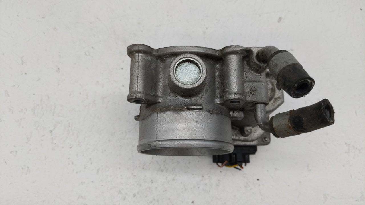 2011-2018 Hyundai Elantra Throttle Body P/N:35100-2E000 Fits Fits 2011 2012 2013 2014 2015 2016 2017 2018 2019 OEM Used Auto