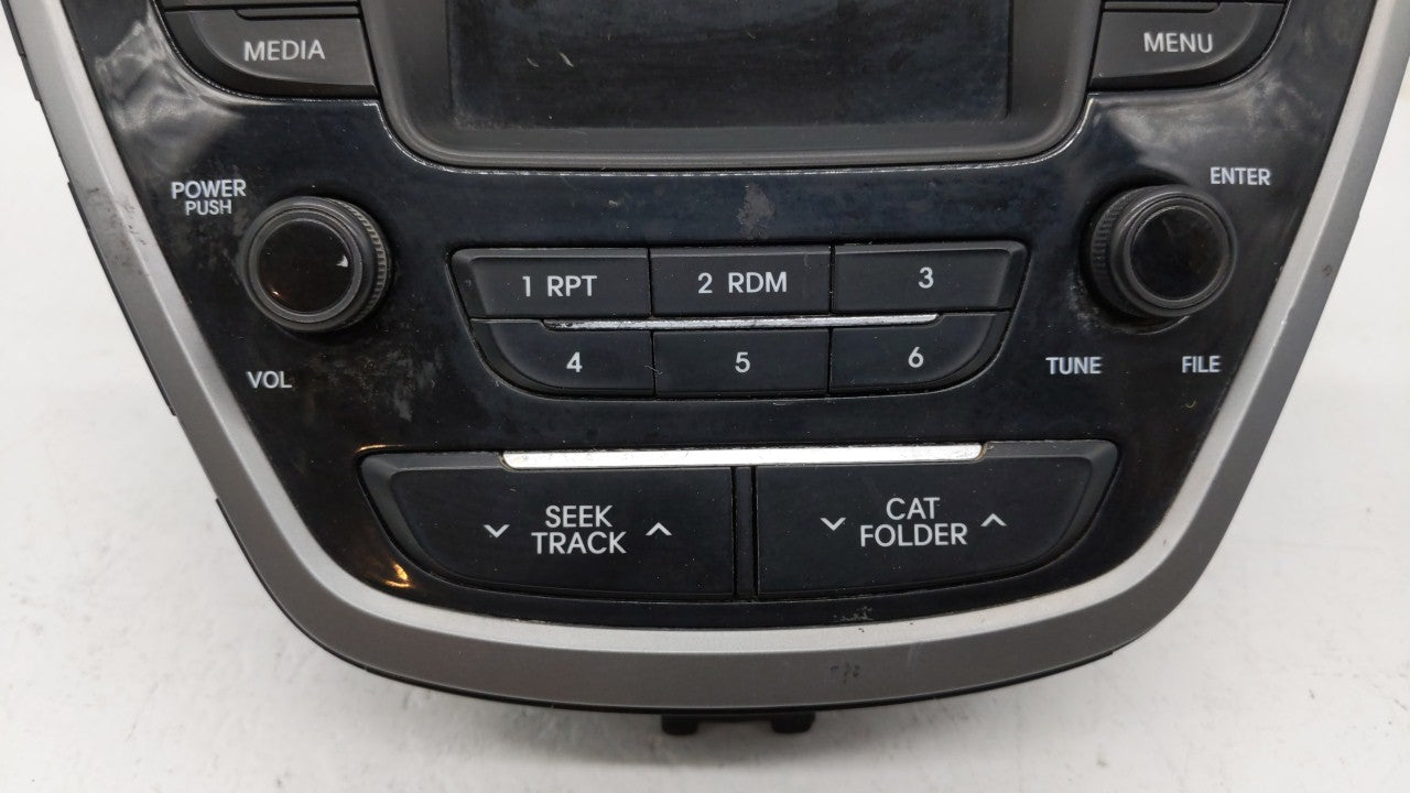 2014-2016 Hyundai Elantra Am Fm Cd Player Radio Receiver - Oemusedautoparts1.com