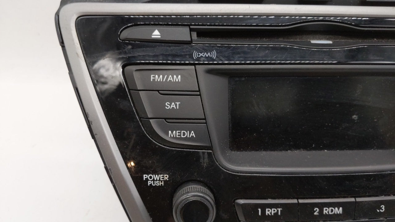 2014-2016 Hyundai Elantra Am Fm Cd Player Radio Receiver - Oemusedautoparts1.com