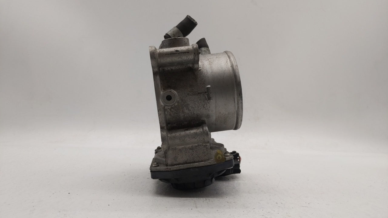 2011-2018 Hyundai Elantra Throttle Body P/N:35100-2E000 Fits Fits 2011 2012 2013 2014 2015 2016 2017 2018 2019 OEM Used Auto