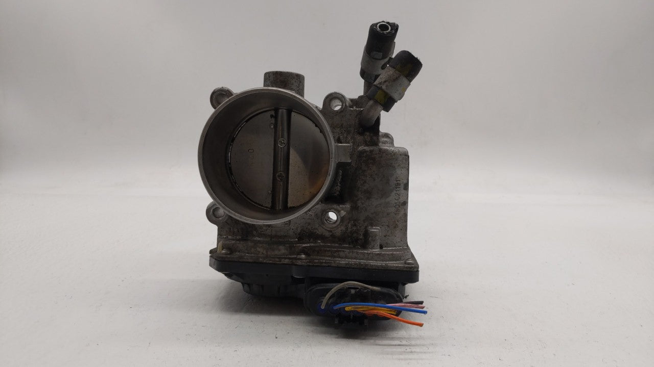 2011-2018 Hyundai Elantra Throttle Body P/N:35100-2E000 Fits Fits 2011 2012 2013 2014 2015 2016 2017 2018 2019 OEM Used Auto