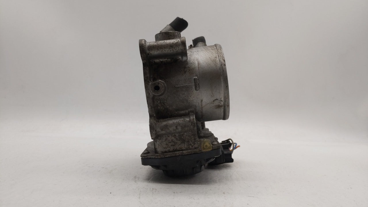 2011-2018 Hyundai Elantra Throttle Body P/N:35100-2E000 Fits Fits 2011 2012 2013 2014 2015 2016 2017 2018 2019 OEM Used Auto
