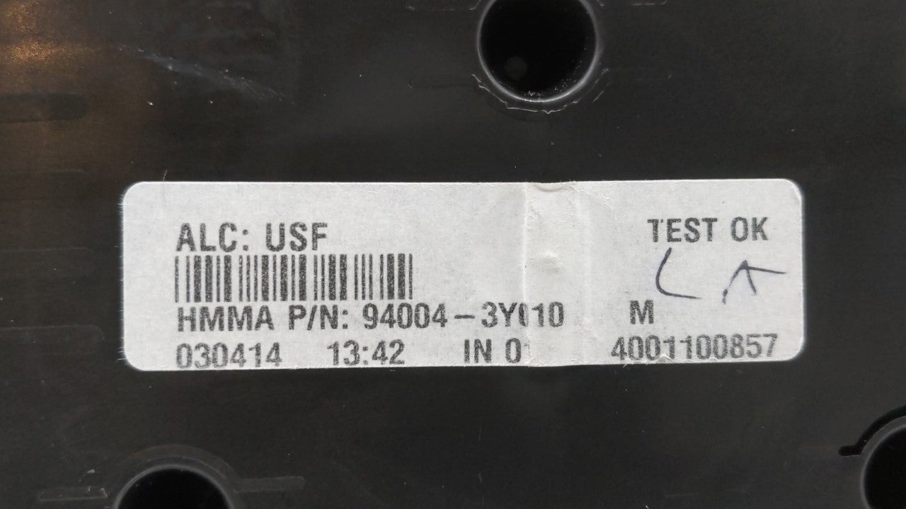 2014-2016 Hyundai Elantra Instrument Cluster Speedometer Gauges P/N:94004-3Y010 Fits Fits 2014 2015 2016 OEM Used Auto Parts