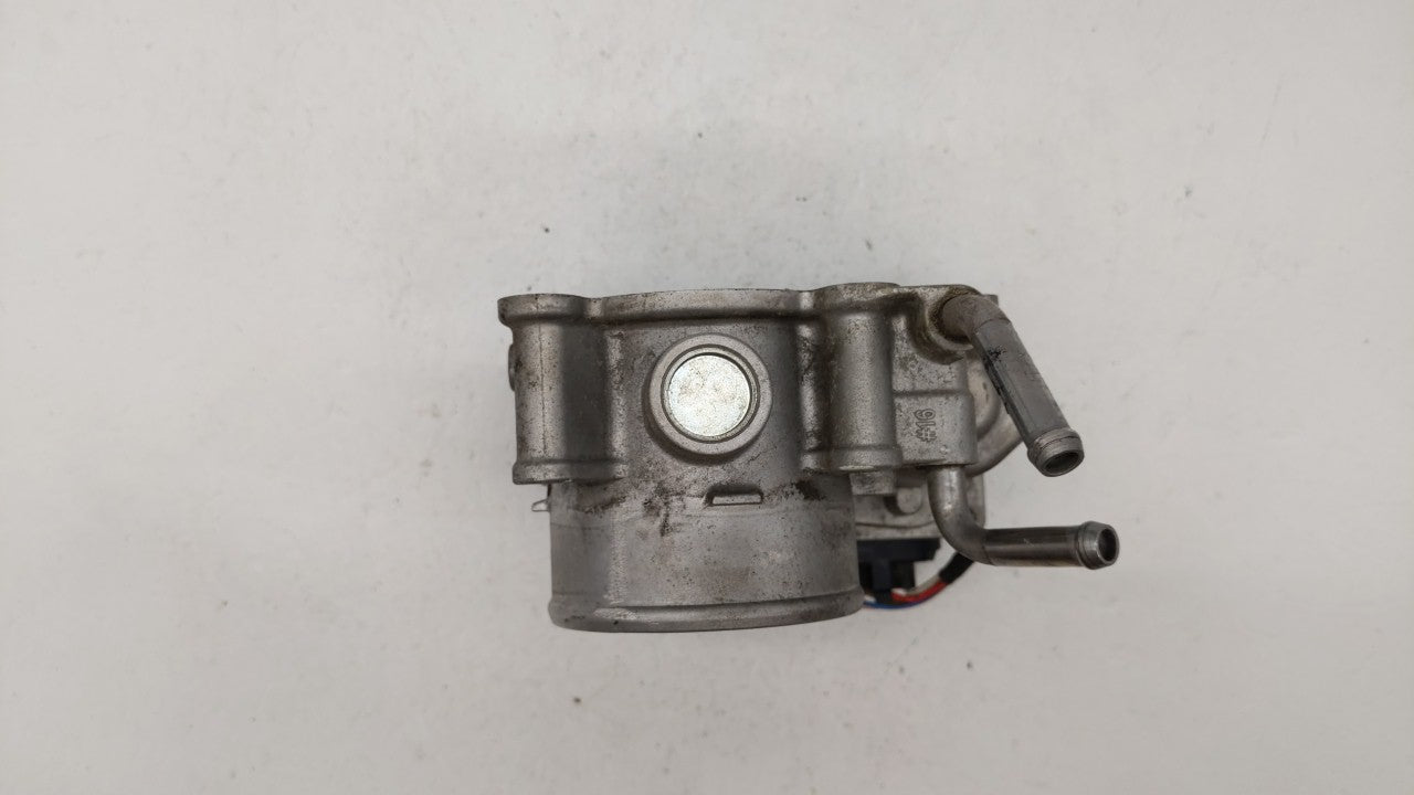 2011-2018 Hyundai Elantra Throttle Body P/N:35100-2E000 Fits Fits 2011 2012 2013 2014 2015 2016 2017 2018 2019 OEM Used Auto