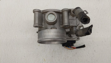 2011-2018 Hyundai Elantra Throttle Body P/N:35100-2E000 Fits Fits 2011 2012 2013 2014 2015 2016 2017 2018 2019 OEM Used Auto Parts
