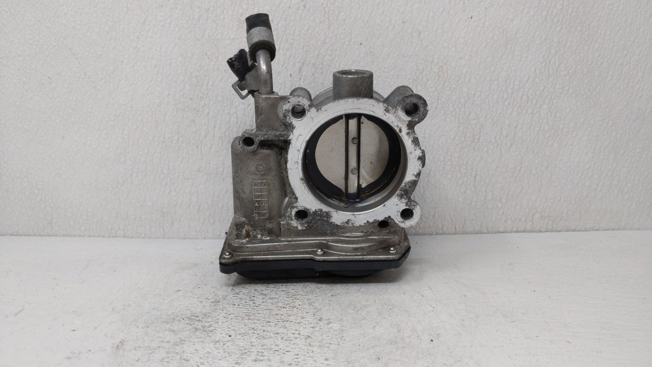 2011-2018 Hyundai Elantra Throttle Body P/N:35100-2E000 Fits Fits 2011 2012 2013 2014 2015 2016 2017 2018 2019 OEM Used Auto