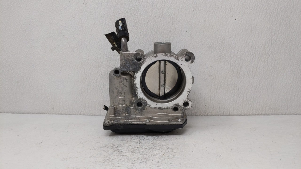 2011-2018 Hyundai Elantra Throttle Body P/N:35100-2E000 Fits Fits 2011 2012 2013 2014 2015 2016 2017 2018 2019 OEM Used Auto