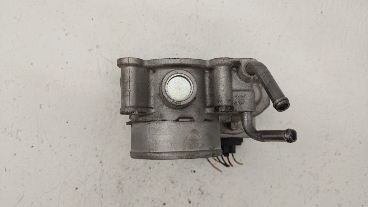 2011-2018 Hyundai Elantra Throttle Body P/N:35100-2E000 Fits Fits 2011 2012 2013 2014 2015 2016 2017 2018 2019 OEM Used Auto