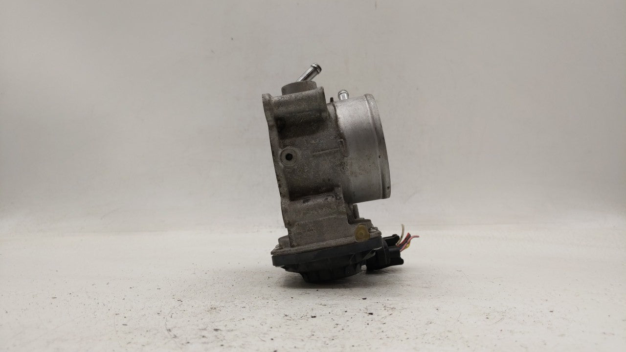 2011-2018 Hyundai Elantra Throttle Body P/N:35100-2E000 Fits Fits 2011 2012 2013 2014 2015 2016 2017 2018 2019 OEM Used Auto
