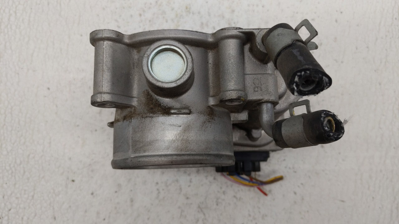 2011-2018 Hyundai Elantra Throttle Body P/N:35100-2E000 Fits Fits 2011 2012 2013 2014 2015 2016 2017 2018 2019 OEM Used Auto