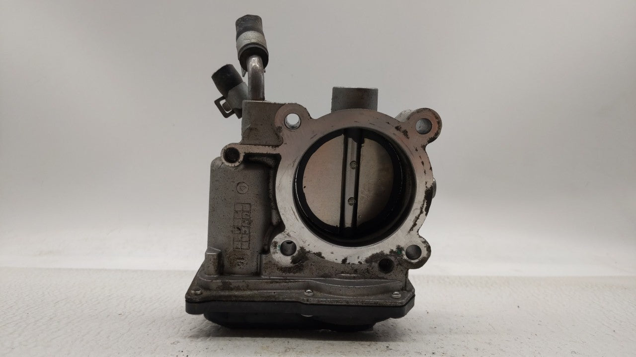 2011-2018 Hyundai Elantra Throttle Body P/N:35100-2E000 Fits Fits 2011 2012 2013 2014 2015 2016 2017 2018 2019 OEM Used Auto