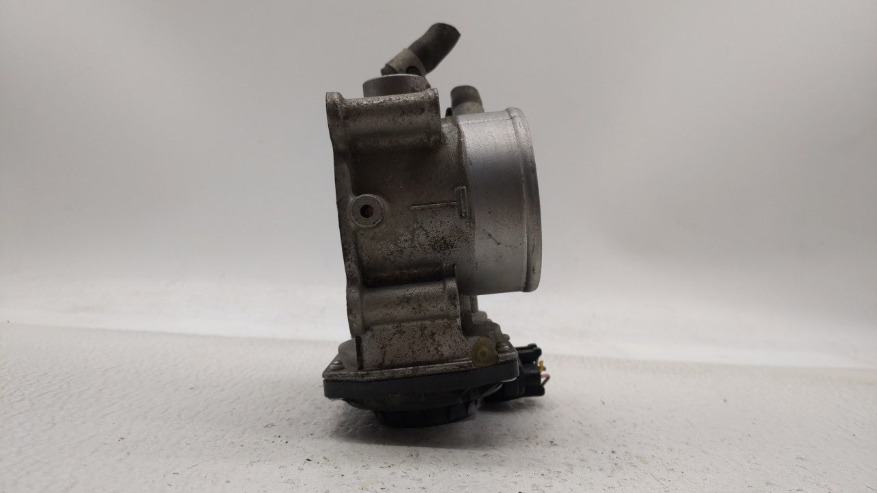 2011-2018 Hyundai Elantra Throttle Body P/N:35100-2E000 Fits Fits 2011 2012 2013 2014 2015 2016 2017 2018 2019 OEM Used Auto