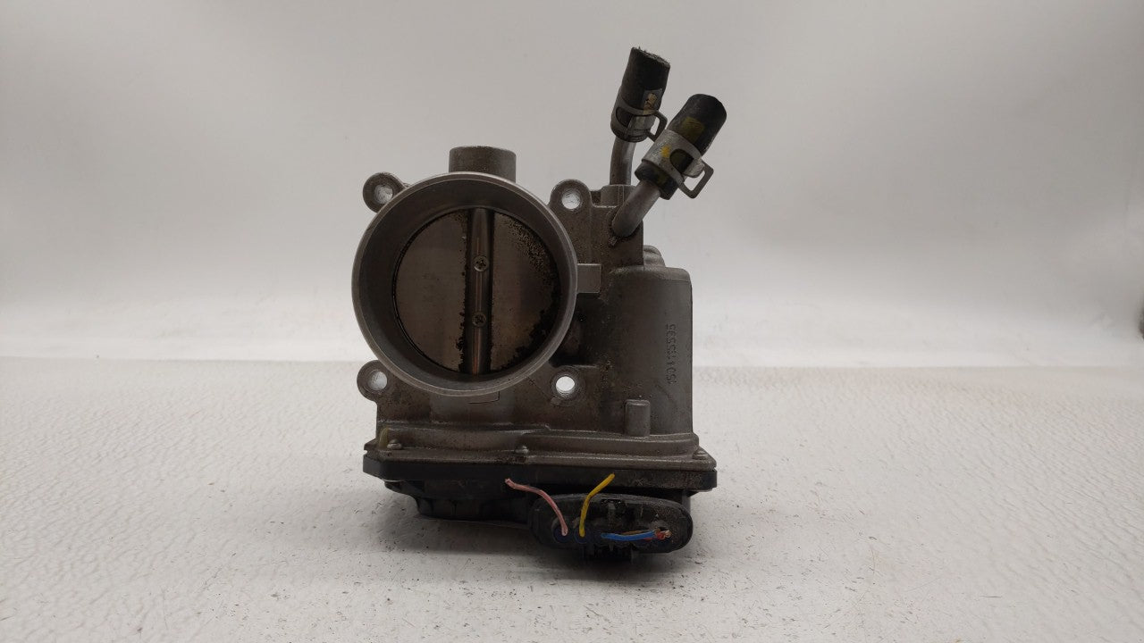 2011-2018 Hyundai Elantra Throttle Body P/N:35100-2E000 Fits Fits 2011 2012 2013 2014 2015 2016 2017 2018 2019 OEM Used Auto