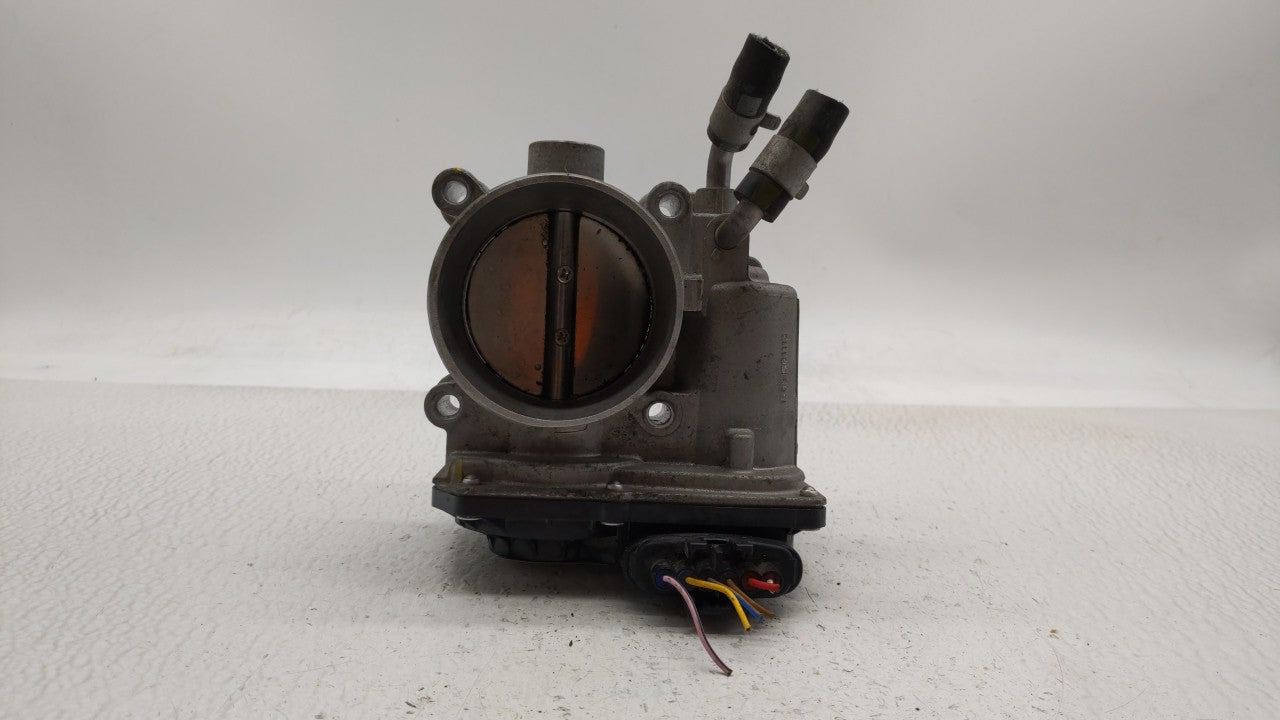 2011-2018 Hyundai Elantra Throttle Body P/N:35100-2E000 Fits Fits 2011 2012 2013 2014 2015 2016 2017 2018 2019 OEM Used Auto