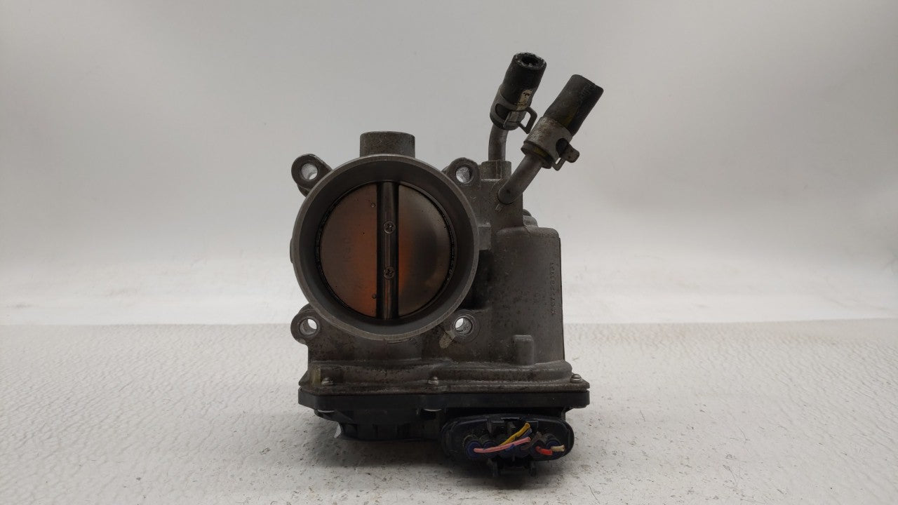 2011-2018 Hyundai Elantra Throttle Body P/N:35100-2E000 Fits Fits 2011 2012 2013 2014 2015 2016 2017 2018 2019 OEM Used Auto