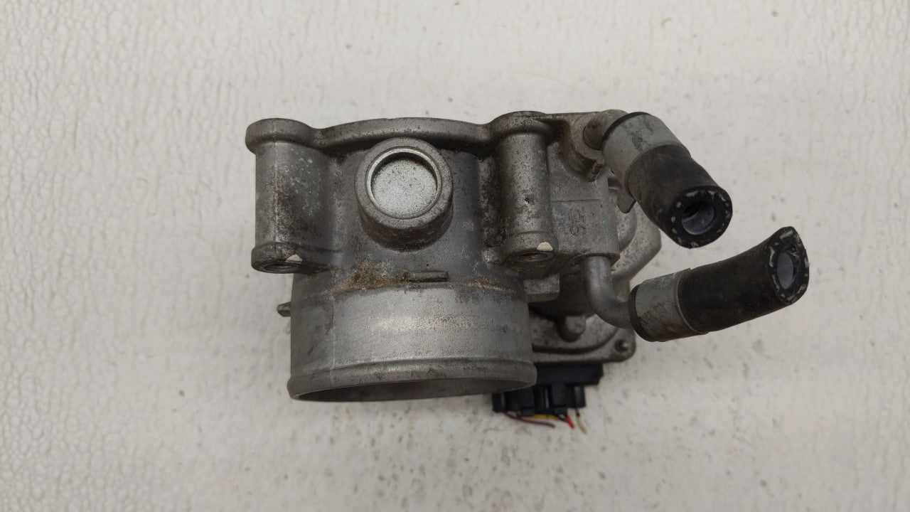 2011-2018 Hyundai Elantra Throttle Body P/N:35100-2E000 Fits Fits 2011 2012 2013 2014 2015 2016 2017 2018 2019 OEM Used Auto