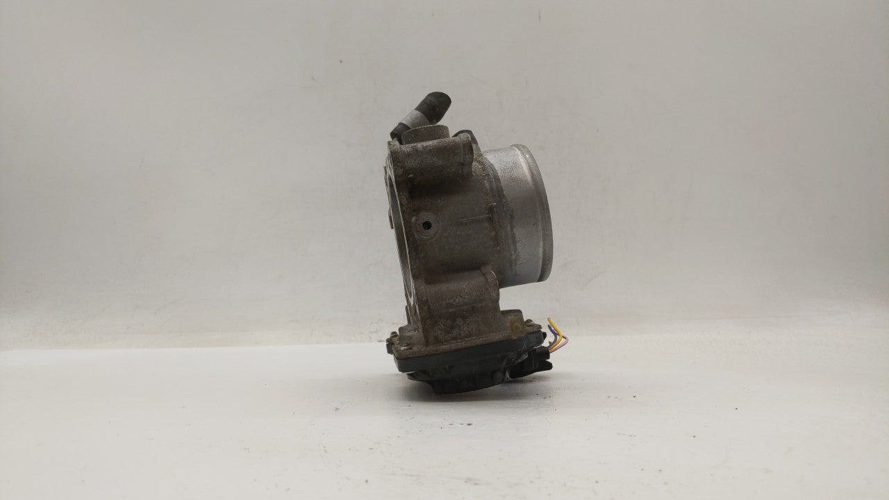 2011-2018 Hyundai Elantra Throttle Body P/N:35100-2E000 Fits Fits 2011 2012 2013 2014 2015 2016 2017 2018 2019 OEM Used Auto