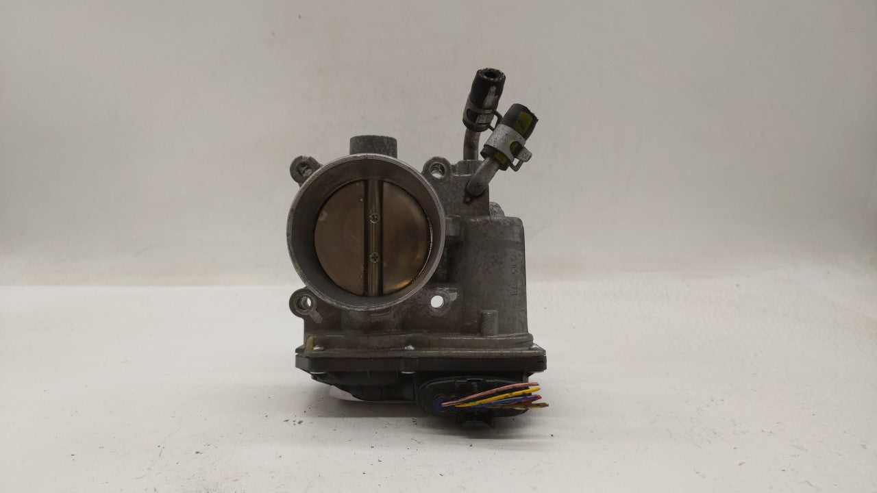 2011-2018 Hyundai Elantra Throttle Body P/N:35100-2E000 Fits Fits 2011 2012 2013 2014 2015 2016 2017 2018 2019 OEM Used Auto