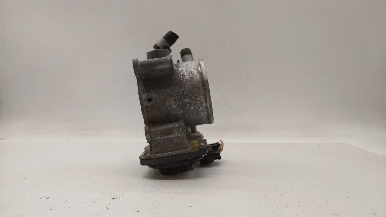 2011-2018 Hyundai Elantra Throttle Body P/N:35100-2E000 Fits Fits 2011 2012 2013 2014 2015 2016 2017 2018 2019 OEM Used Auto