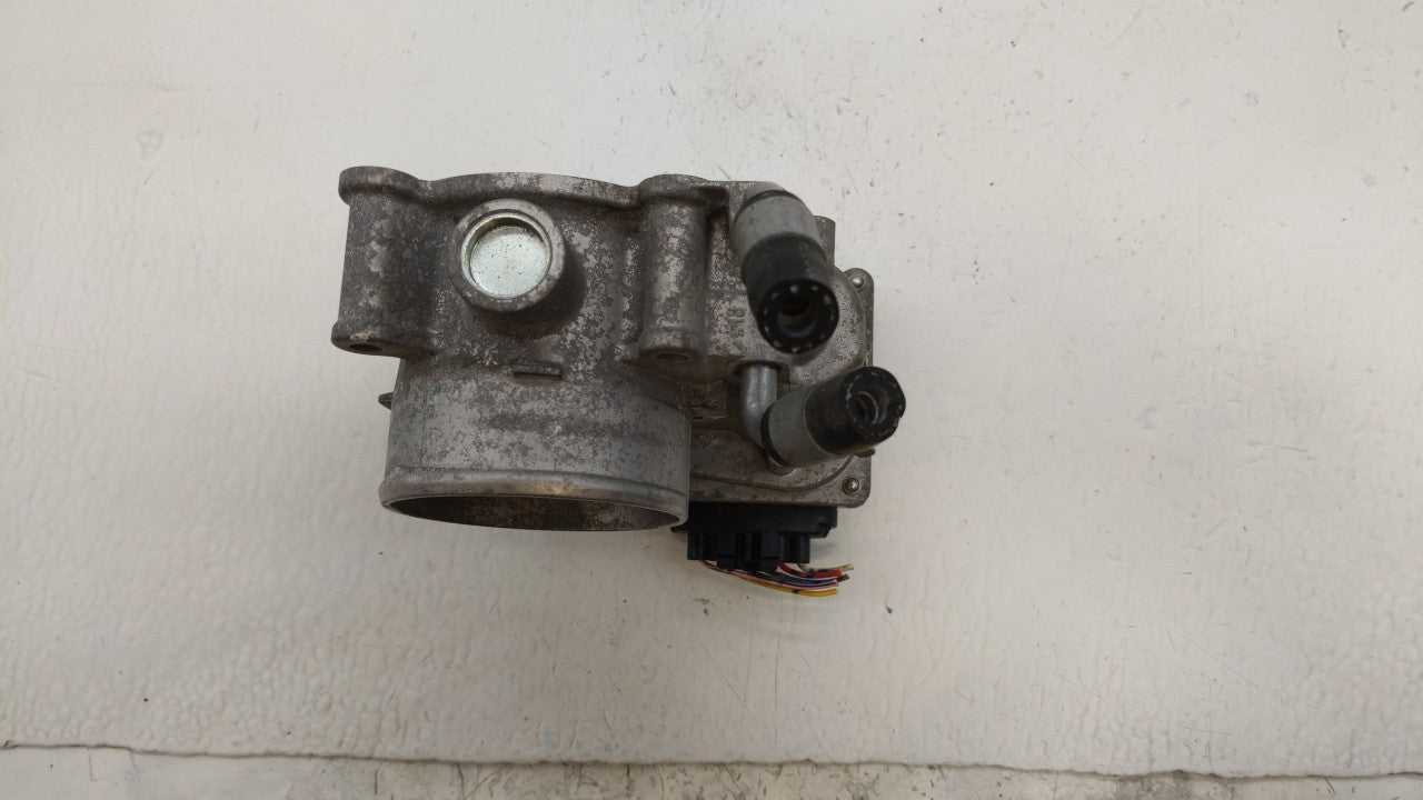 2011-2018 Hyundai Elantra Throttle Body P/N:35100-2E000 Fits Fits 2011 2012 2013 2014 2015 2016 2017 2018 2019 OEM Used Auto