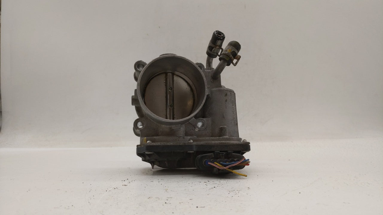 2011-2018 Hyundai Elantra Throttle Body P/N:35100-2E000 Fits Fits 2011 2012 2013 2014 2015 2016 2017 2018 2019 OEM Used Auto