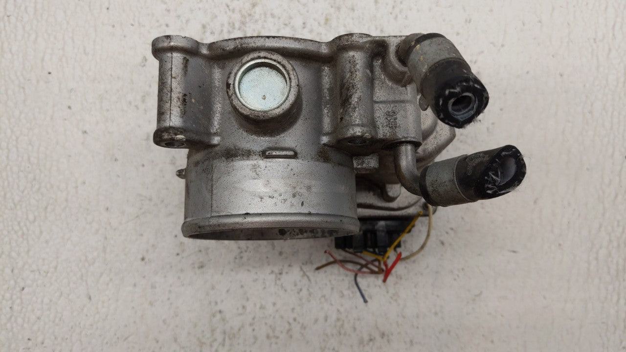 2011-2018 Hyundai Elantra Throttle Body P/N:35100-2E000 Fits Fits 2011 2012 2013 2014 2015 2016 2017 2018 2019 OEM Used Auto