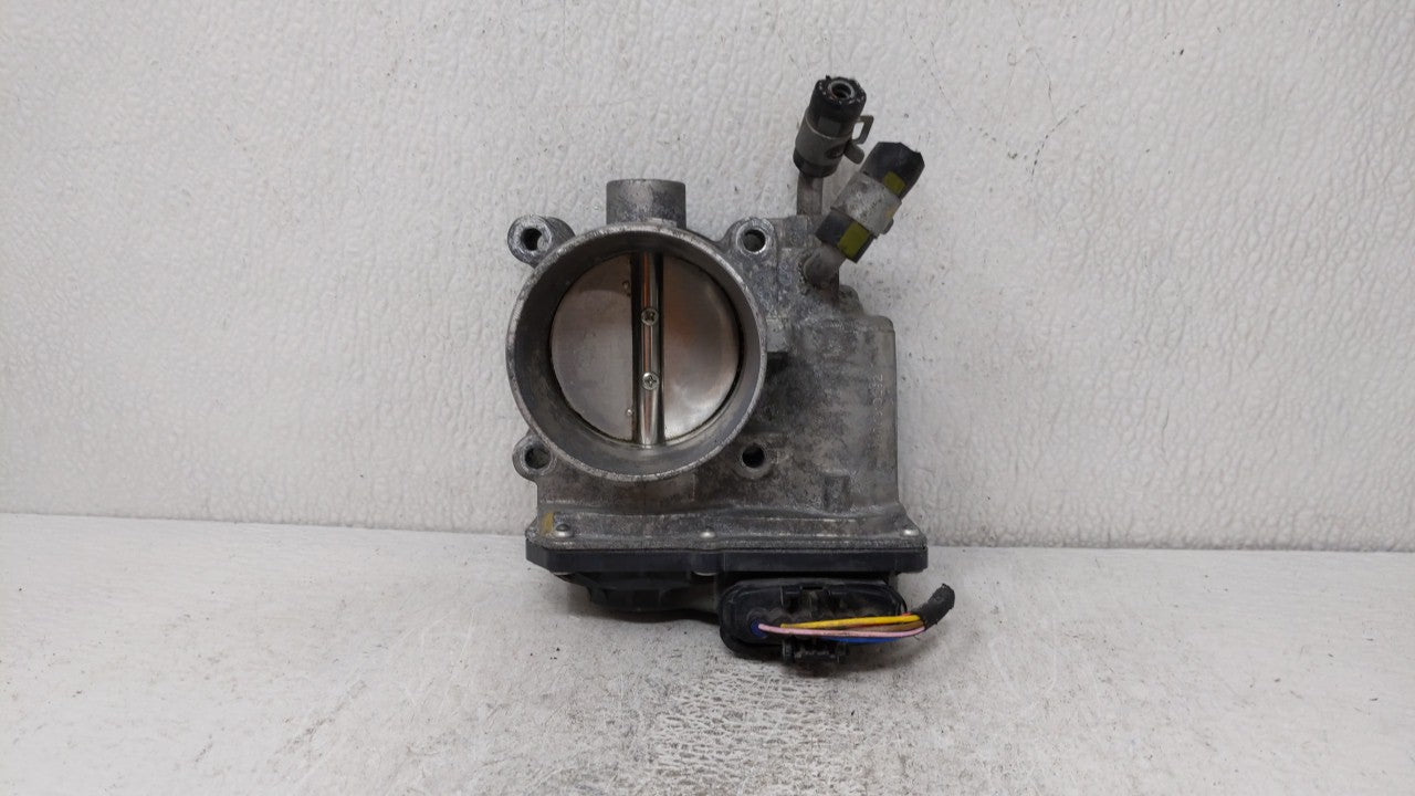 2011-2018 Hyundai Elantra Throttle Body P/N:35100-2E000 Fits Fits 2011 2012 2013 2014 2015 2016 2017 2018 2019 OEM Used Auto