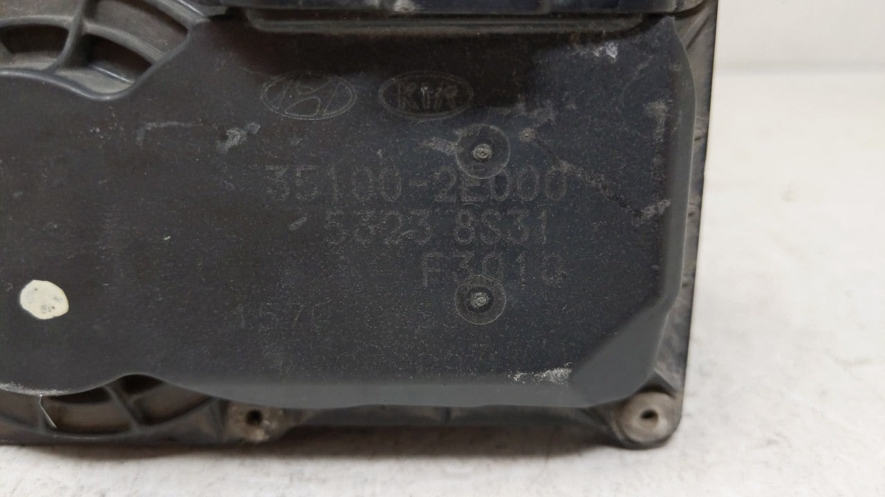 2011-2018 Hyundai Elantra Throttle Body P/N:35100-2E000 Fits Fits 2011 2012 2013 2014 2015 2016 2017 2018 2019 OEM Used Auto