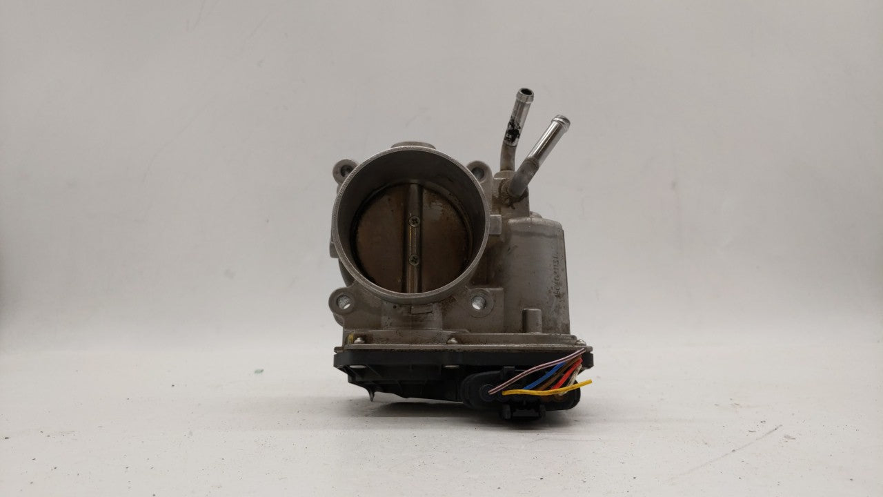 2011-2018 Hyundai Elantra Throttle Body P/N:35100-2E000 Fits Fits 2011 2012 2013 2014 2015 2016 2017 2018 2019 OEM Used Auto