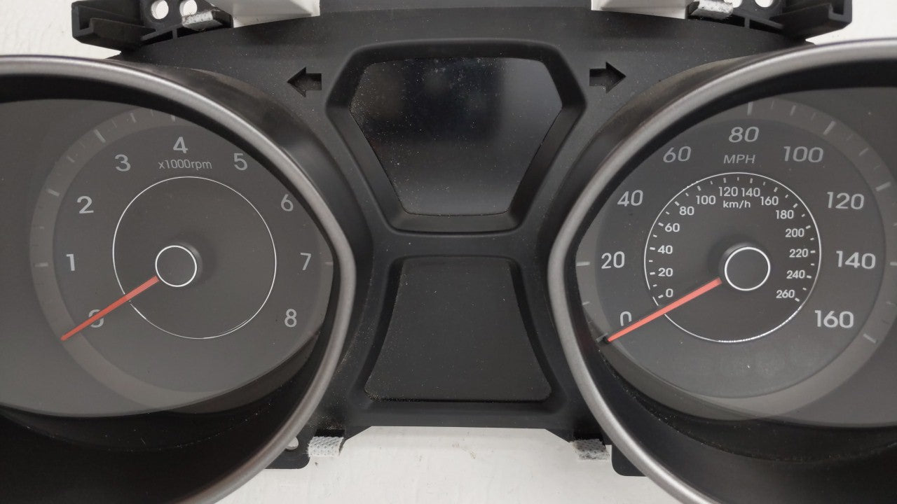 2014-2016 Hyundai Elantra Instrument Cluster Speedometer Gauges P/N:94004-3Y010 Fits Fits 2014 2015 2016 OEM Used Auto Parts