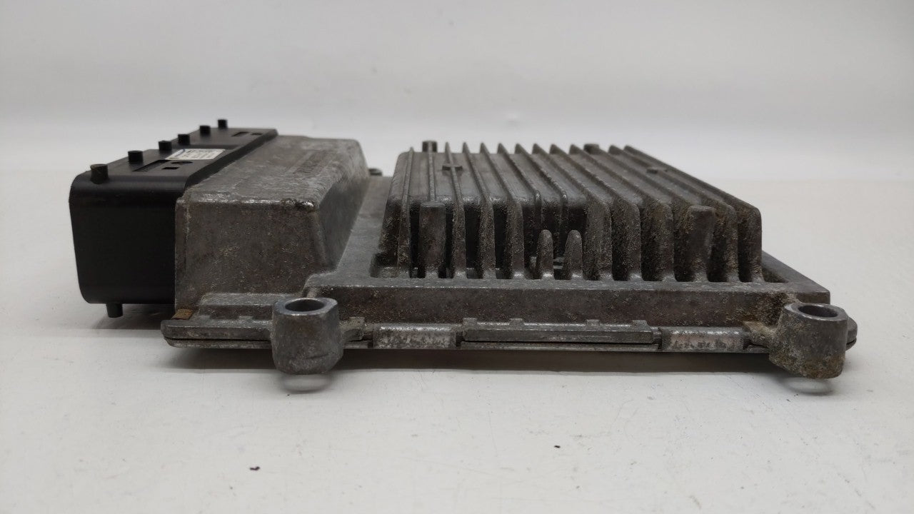 2014-2016 Hyundai Elantra PCM Engine Control Computer ECU ECM PCU OEM P/N:39102-2EML6 39103-2EML6 Fits Fits 2014 2015 2016 O