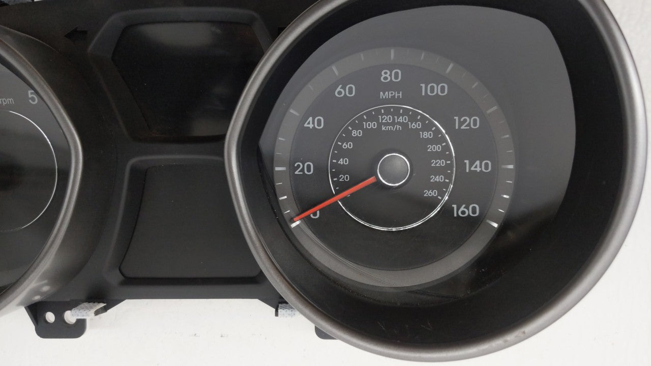 2014-2016 Hyundai Elantra Instrument Cluster Speedometer Gauges P/N:94004-3Y010 Fits Fits 2014 2015 2016 OEM Used Auto Parts