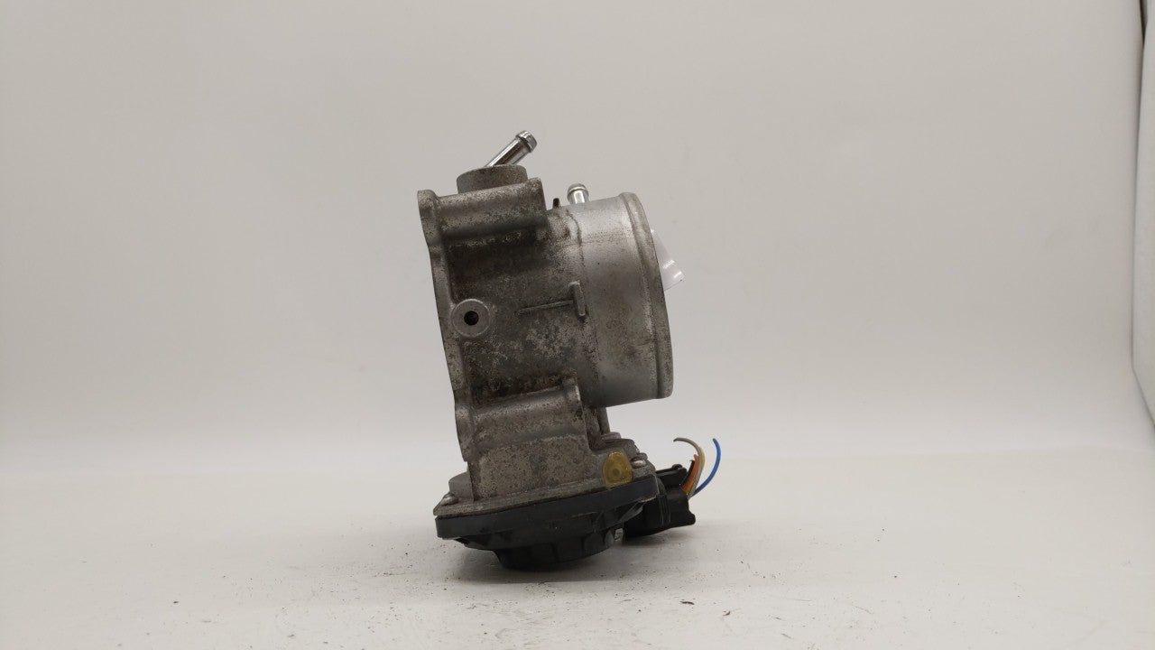 2011-2018 Hyundai Elantra Throttle Body P/N:35100-2E000 Fits Fits 2011 2012 2013 2014 2015 2016 2017 2018 2019 OEM Used Auto