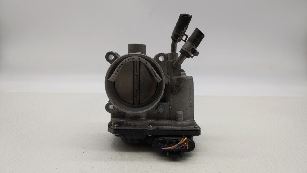 2011-2018 Hyundai Elantra Throttle Body P/N:35100-2E000 Fits Fits 2011 2012 2013 2014 2015 2016 2017 2018 2019 OEM Used Auto