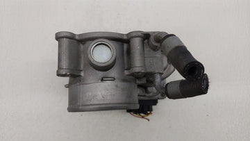 2011-2018 Hyundai Elantra Throttle Body P/N:35100-2E000 Fits Fits 2011 2012 2013 2014 2015 2016 2017 2018 2019 OEM Used Auto Parts