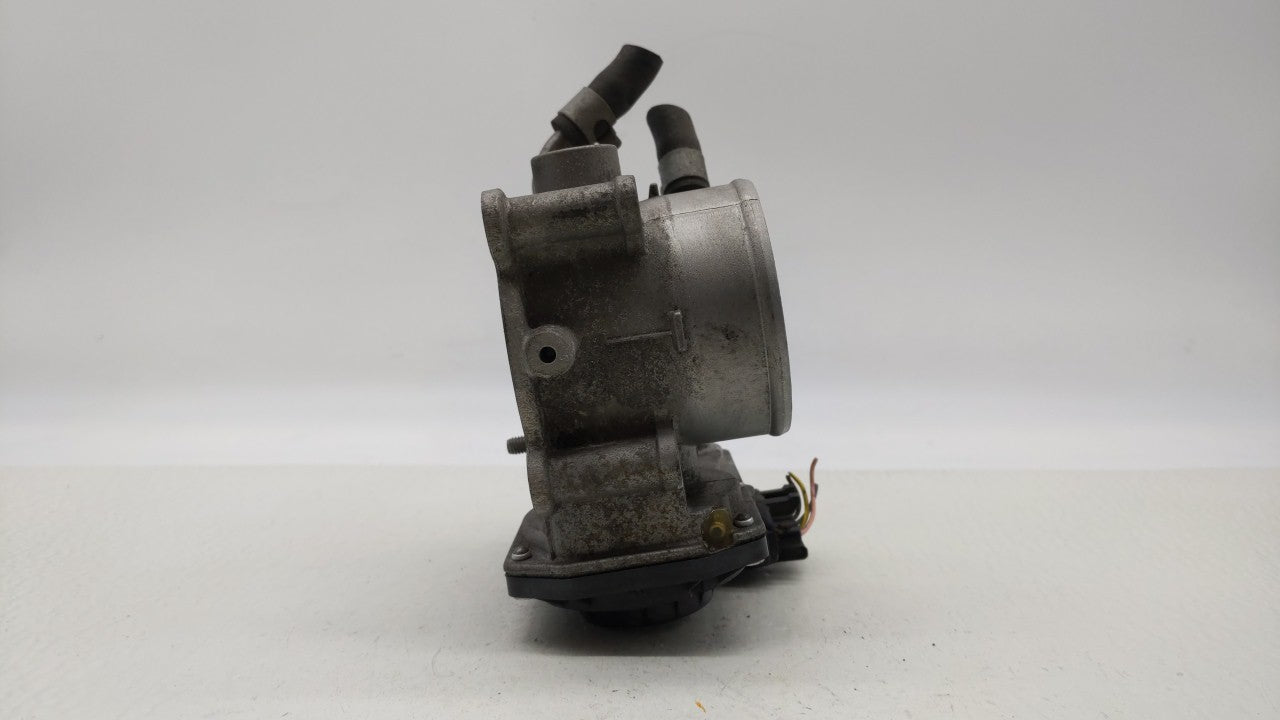 2011-2018 Hyundai Elantra Throttle Body P/N:35100-2E000 Fits Fits 2011 2012 2013 2014 2015 2016 2017 2018 2019 OEM Used Auto